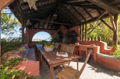 Instalações, Finca Cloty in Vega de San Mateo