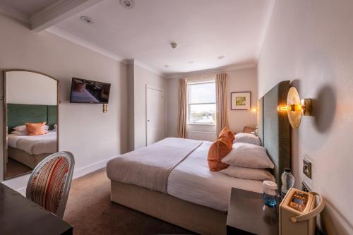 The Royal Wells Hotel - image 4