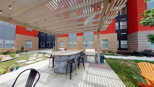 Landing at The Spectrum Apartments - 1 Bedroom in Chamberlayne Industrial Center in Richmond, USA