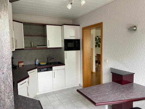 Konyha, Ferienwohnung mit Garten am Niederrhein in Voerde