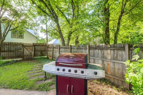 Harrison Family Home with Grill - Near Downtown!