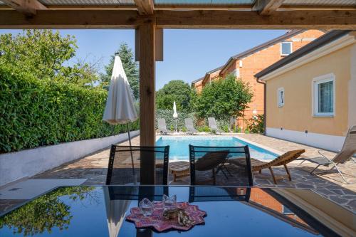 Iekārtas, Villa Palma with Grill & Pool in Gedici