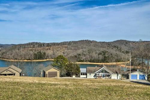 HappyDaze Condo: Lake/Ridge Views; Hot Tub; Pool