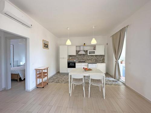 612 - Bellissimo appartamento trilocale nuovo a Marcelli, climatizzato con portico e ampio giardino