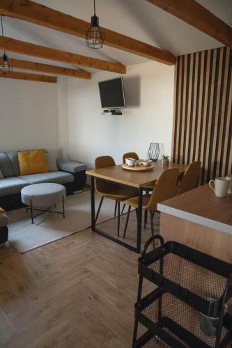 Apartman River - Apartment - Belišće