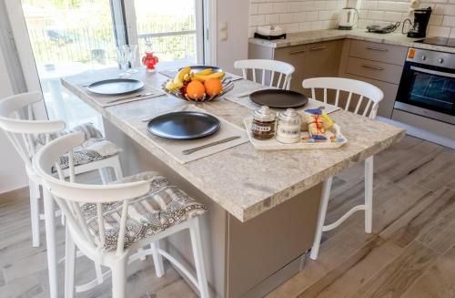 บริการและสิ่งอำนวยความสะดวก, Nectar Beach House in โธลอน