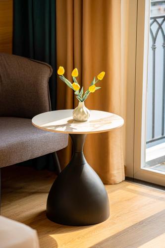 Deluxe Double or Twin Room with Ocean View image 1