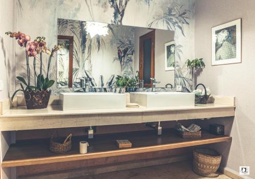 SUITE ATLAS DE DAR LAZREK GUEST-HOUSE & more SUITE ATLAS DE DAR LAZREK GUEST-HOUSE & more
