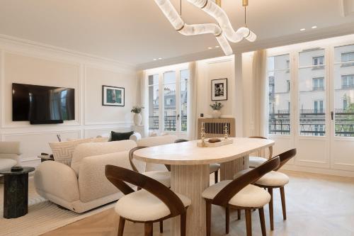 TheLander - Serviced Apartments in Champs Elysées, Paryż