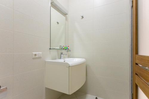 Serviced Apartment on Rustaveli Avenue 9