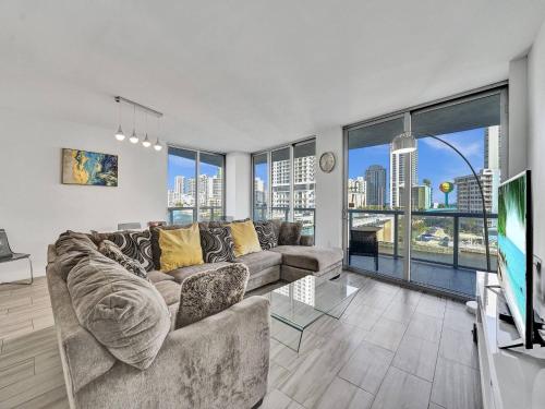 Luxury Waterfront Suite in Hallandale Beach, USA