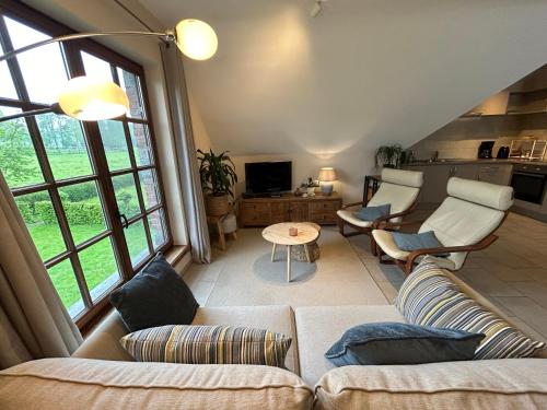 Au Coeur des Collines, Gloriette in 埃勒澤勒