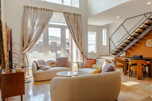 Groovy Condo in the Vibrant NuLu District in Louisville, USA