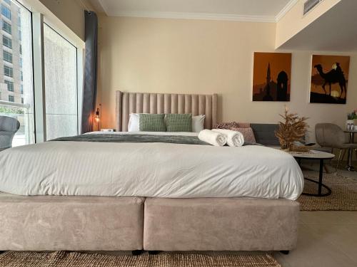 Serviced Studio Near Burj Khalifa, Dubai (Foto 5)