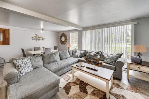Pet-Friendly Rockford Home Near Skiing and Hiking! in Rockford, USA