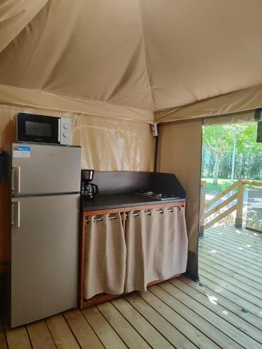 Camping Porte des Alpilles by M.A DESTINATION GLAMPING