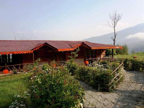 Mt.Narsing Village Resort