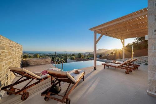 Elxis luxury villas Salty Pools!