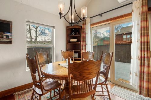 Woodchuck Retreat by Great Western Lodging in Silverthorne, USA