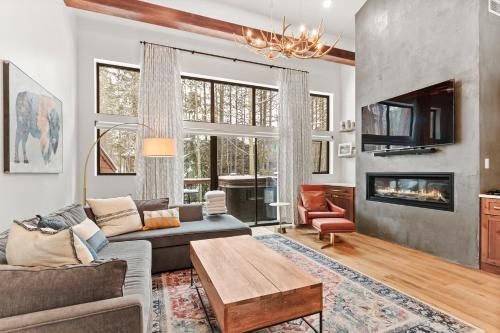 Village Point 305 by Great Western Lodging in Breckenridge, USA