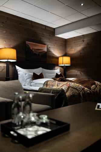 Blåtind Boutique Hotel - Tap to explore photos