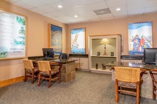 Legacy Vacation Resorts Steamboat Springs Hilltop - image 6