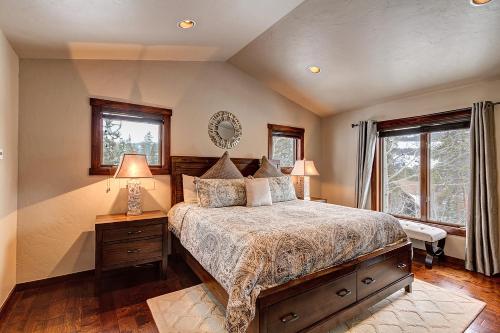 Twilight Lookout by Great Western Lodging in Breckenridge, USA