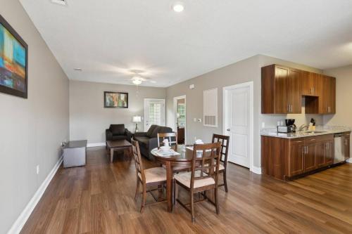 Spacious 1bd1b With Full Kitchen Equip Cypress