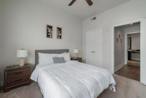 Cs 4516 Lovely Apartment In Uptown Hub in Dallas, USA
