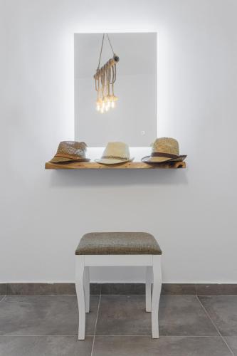Alpha & Omega Apartments, Karpathos Town (photo 3)