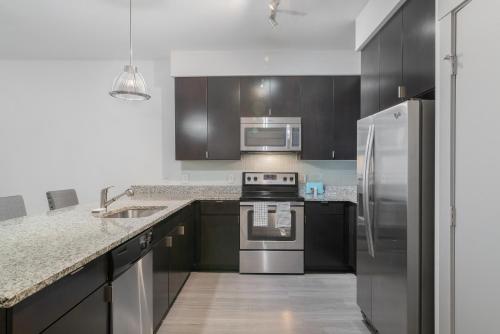 Park West 132 1br Apartment, Pool, Gym, Parking in Dallas, USA