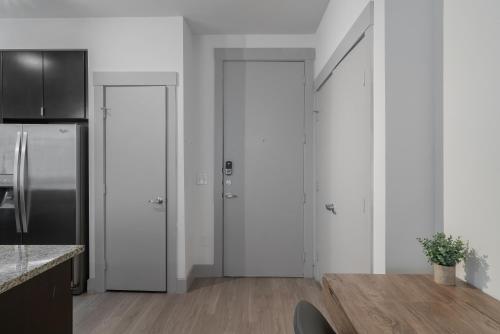 Park West 132 1br Apartment, Pool, Gym, Parking in Dallas, USA