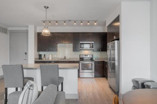Park West 362 1br Apartment, Pool, Gym I Parking in Dallas, USA