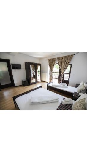 Triple Room with Balcony