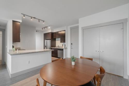 Park West 450 1bedroom Suite, Pool, Gym, Parking in Dallas, USA