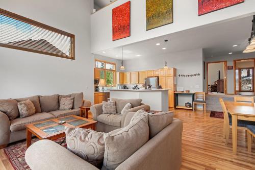The Moose-33 Lacy by Great Western Lodging in Silverthorne, USA