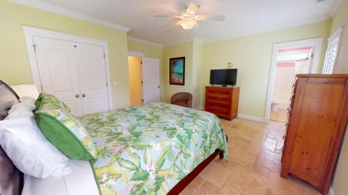 15 17th Street by Tybee Beach Vacation Rentals 15 17th Street by Tybee Beach Vacation Rentals