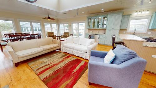 15 17th Street by Tybee Beach Vacation Rentals 15 17th Street by Tybee Beach Vacation Rentals