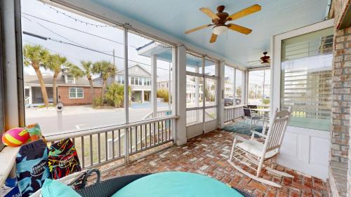15 17th Street by Tybee Beach Vacation Rentals 15 17th Street by Tybee Beach Vacation Rentals