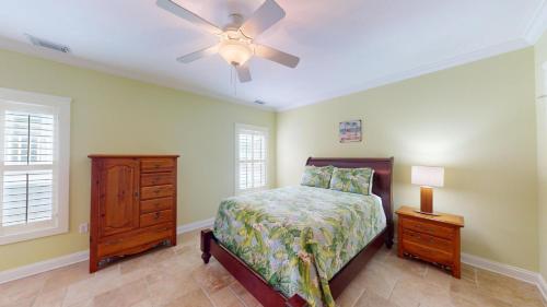 15 17th Street by Tybee Beach Vacation Rentals 15 17th Street by Tybee Beach Vacation Rentals