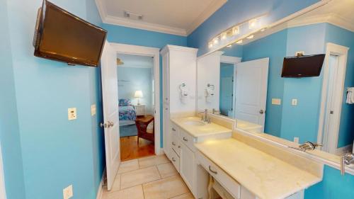 15 17th Street by Tybee Beach Vacation Rentals 15 17th Street by Tybee Beach Vacation Rentals