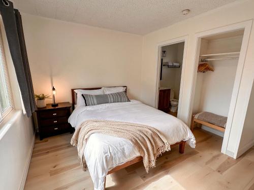 1 queen bed