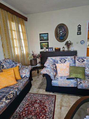 Aira Villa, Përmet