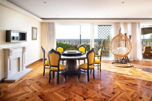 Casa Honey First Line Villa-puerto Banus Golden Mile - Marbella
