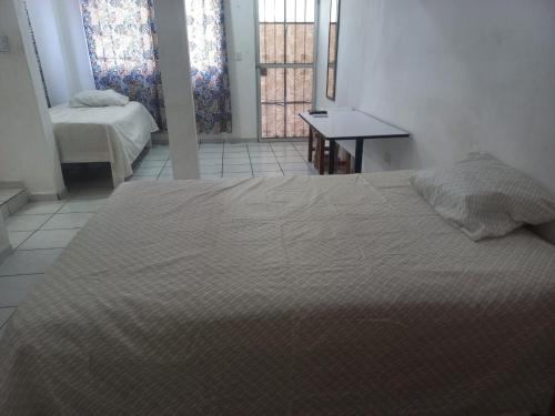 Cuarto independiente altabrisa uptown in Mérida, Mexico