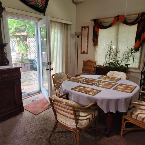 Massanutten Resort Home - Quiet, Convenient, Family- and Pet-Friendly in Massanutten, USA