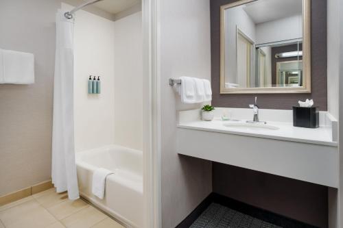 Courtyard by Marriott Sacramento Folsom - image 13