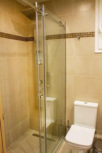 Great 1BR Apartment Close Panathenaic Stadium - image 6