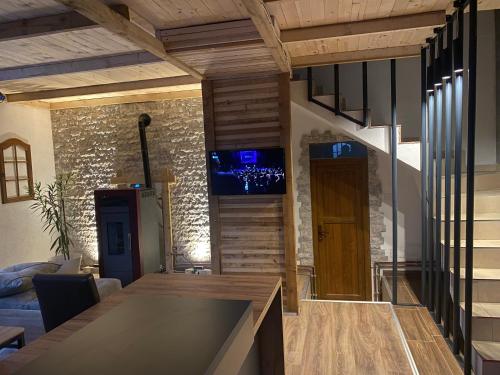 Skupni salon/TV območje, STANET Forest Houses in Kmetovce