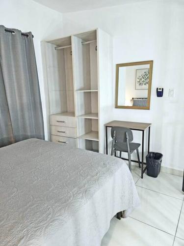 One-Bedroom Apartment image 3